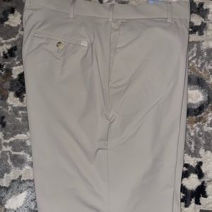 Men’s 9in Peter Millar Performance Shorts
